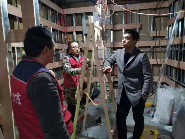 右1。胡永强