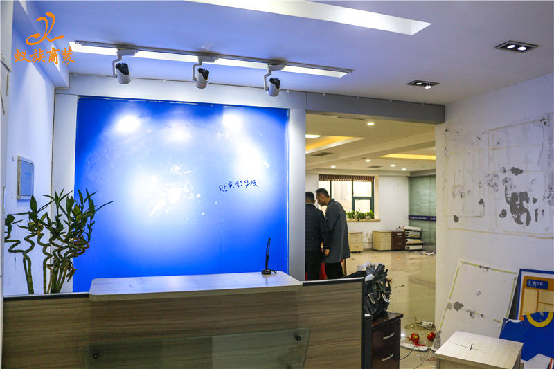 k8凯发商装新增办公室装修中