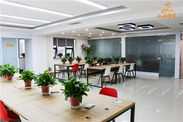 k8凯发商装过渡办公室投入使用