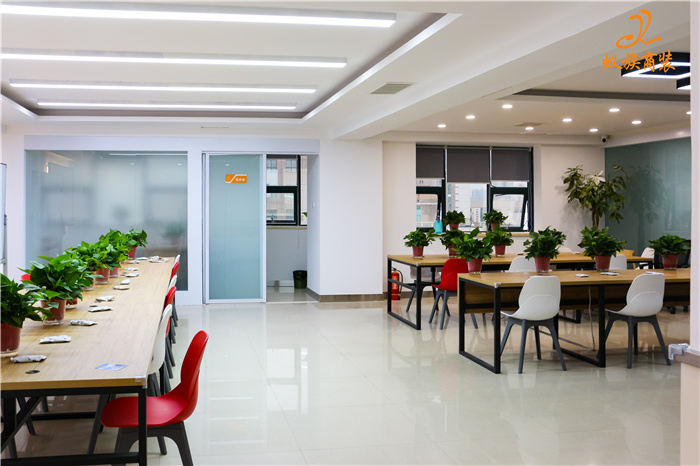 k8凯发商装过渡办公室投入使用